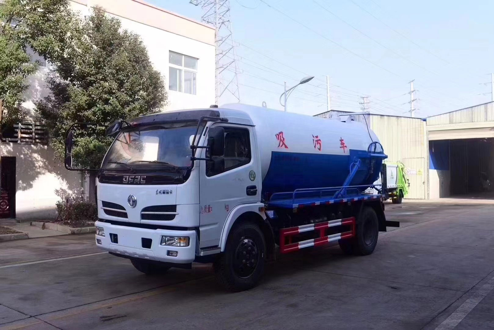 Camión cisterna de succión de drenaje de aguas residuales