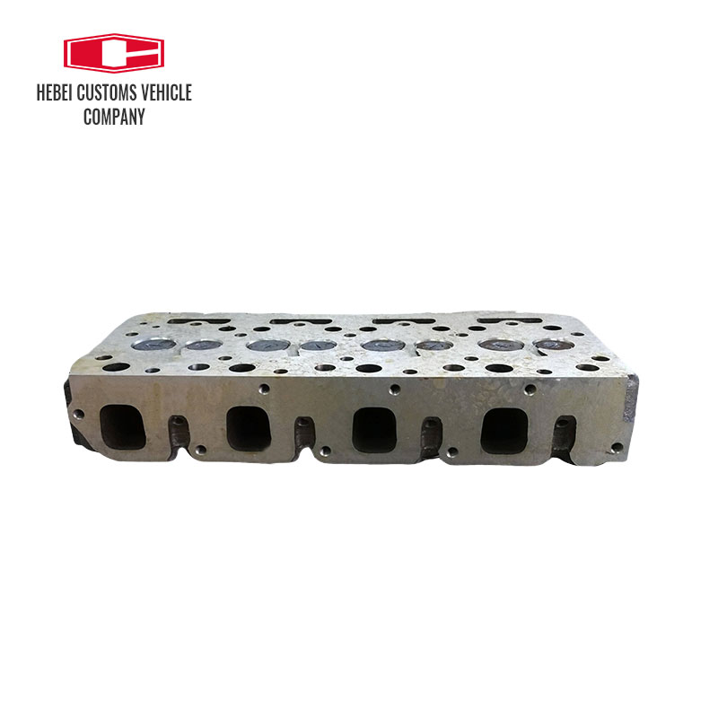 Conjunto de la cabeza del cilindro 15476-03043 15476-03040 17345-03040 para Kubota V1902 Asamblea de la cabeza Síntomas del proveedor de grietas