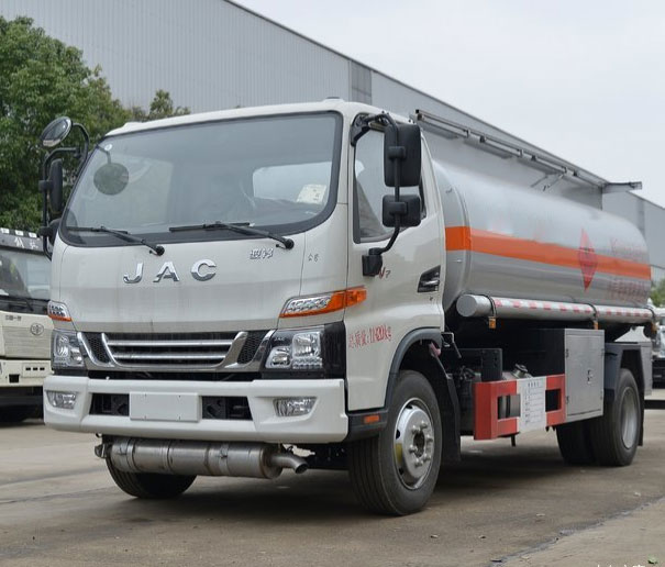 Venta caliente de gasolina diesel camión cisterna de aceite para el transporte